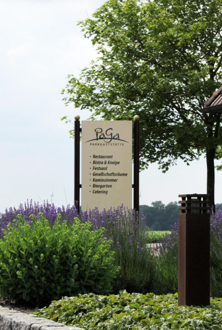 Paga - Parkgaststaette Hotel Ehrenburg Bagian luar foto